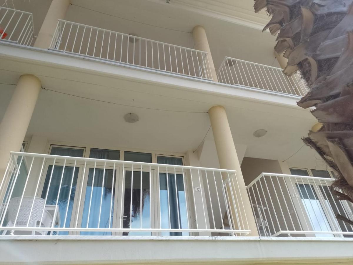 Albachiara Inn Residence Apartments أَميليا المظهر الخارجي الصورة